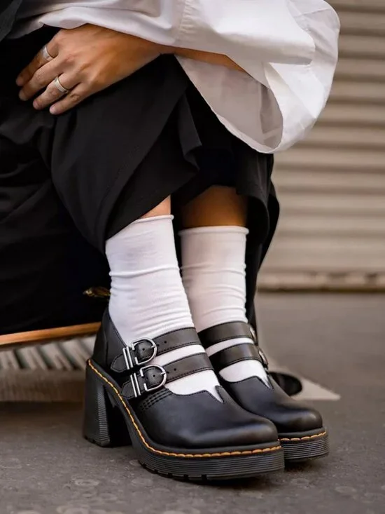 Dr. Martens Eviee Platform Leather Heeled Shoes NEW IN BOX 41 Size 9 Black - Picture 2 of 15